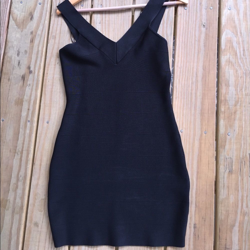 Guess black v neck bandage bodycon minidress